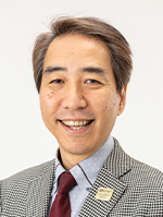 �y���@����