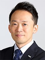 �����@����